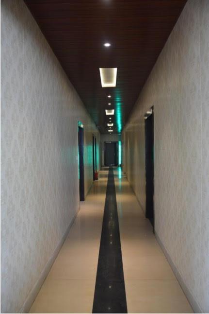 Krazy Hotel Haldwāni 외부 사진