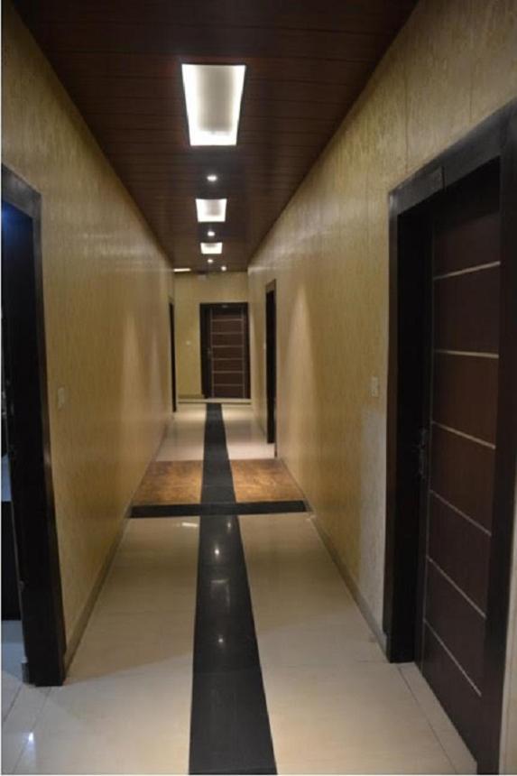Krazy Hotel Haldwāni 외부 사진