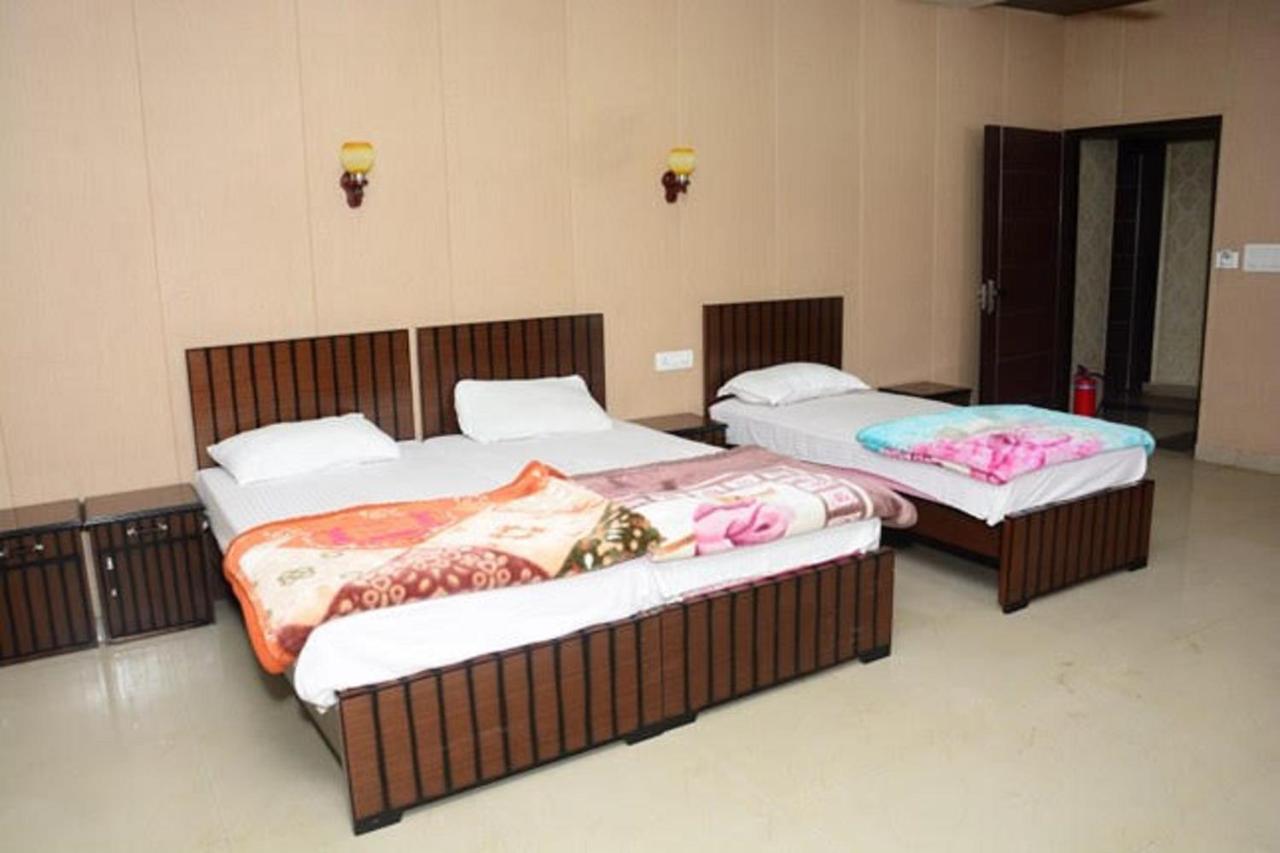 Krazy Hotel Haldwāni 외부 사진